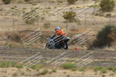 media/Apr-20-2025-AHRMA (Sun) [[393a79c373]]/Race/Group 12/Turn 4b/